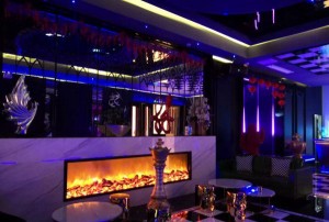 杭州临平区南苑街道附近酒吧招聘包厢气氛租,过年放假吗？