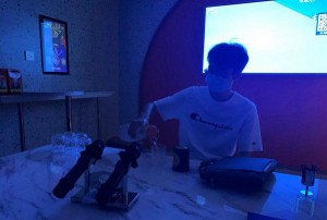 杭州余杭区五常街道附近夜总会招聘包厢陪唱,(不抽台费)