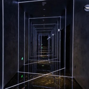 杭州临平区东湖街道附近酒吧招聘包厢服务员,是当天上班当天发薪吗？