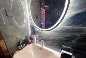 杭州知名的夜总会招聘商务礼仪,工作时间和排班制度是怎样的？