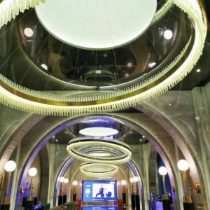 杭州知名的夜场ktv招聘包厢陪唱,服装和形象要求是怎样的？