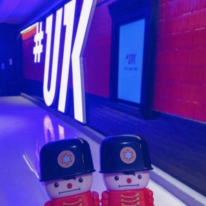 杭州富阳区常安镇附近ktv招聘商务接待,有学历要求吗？