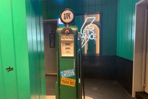 过年创意招聘文案（新春创意集结号：招聘启事新风貌）