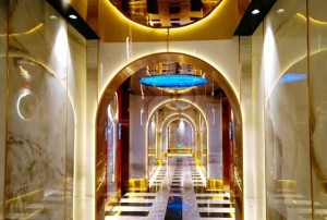 杭州余杭区仓前街道附近酒吧招聘商务接待,工作好做吗？