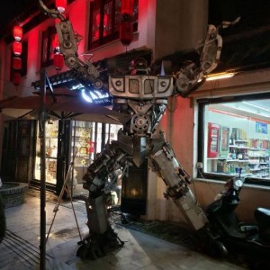 杭州拱墅区上塘街道附近酒吧招聘包厢管家,一个月工资多少