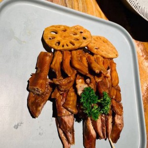 招聘老师海报文案模板（教育人才招募海报设计模板）