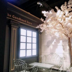 招聘特效老师文案（诚聘创意特效导师 - 加入我们，点亮视觉盛宴！）